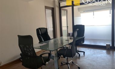 Oficina en Arriendo en Edificio Centro La Dehesa