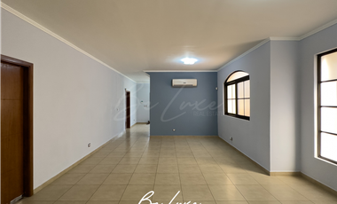 VENTA CASA REMODELADA EN COSTA SUR PH EL DORAL (2)