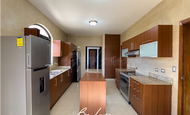 VENTA CASA REMODELADA EN COSTA SUR PH EL DORAL (2)