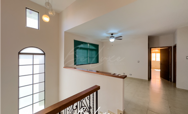 VENTA CASA REMODELADA EN COSTA SUR PH EL DORAL (2)