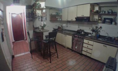 Casa PH en venta en Lanus Este