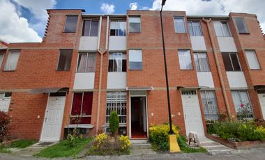 casa en arriendo en capellania. Cod A1459