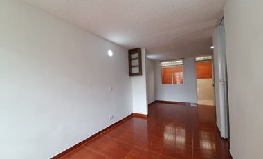 casa en arriendo en capellania. Cod A1459