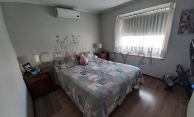 CASA CON PISCINA PEÑALOLEN