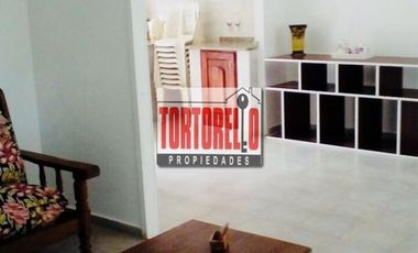 Venta en bloque. Dos propiedades sobre espectacular  lote de 15 x 23.52mts. En Pinamar.