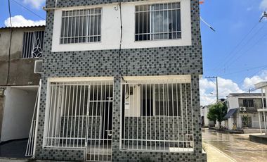 casa en venta en los almendros. Cod V103159