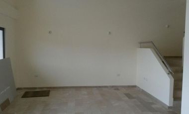 VENTA DE CASA EN URBANIZACION EL CONDADO