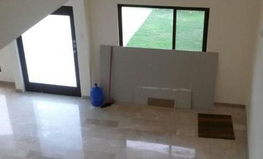 VENTA DE CASA EN URBANIZACION EL CONDADO