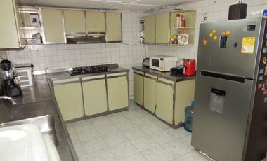 casa en venta en ciudad jardín. Cod V87131