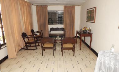 casa en venta en ciudad jardín. Cod V87131