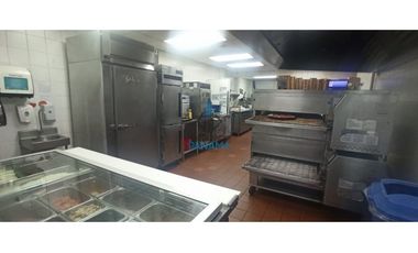 SE ALQUILA ESTUPENDO LOCAL EN VILLA LUCRE >>RESTAURANTE<<
