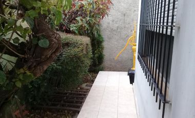 EXCELENTE PH FONDO DE 3 AMBIENTES CON PATIO Y FONDO