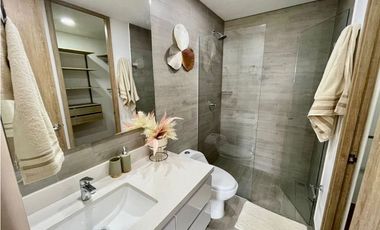 Apartamento en Arriendo Amoblado en El Poblado el Diamante