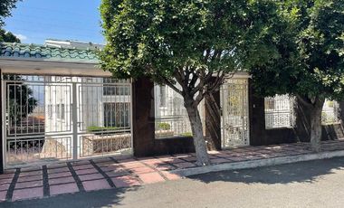 Casa sola en venta en Villas de Irapuato, Irapuato, Guanajuato