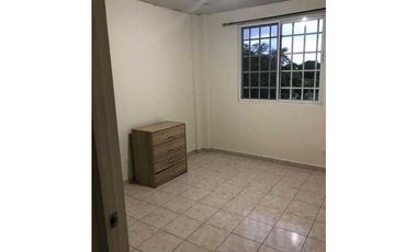 ALQUILER APARTAMENTO LAS ACACIAS