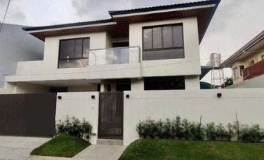 4BR House and Lot for Sale in BF Homes, Parañaque City