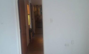 DEPARTAMENTO EN PLENO CENTRO. SOBRE PEATONAL. DOS DORMITORIOS