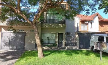 Chalet PH en venta en Quilmes Oeste