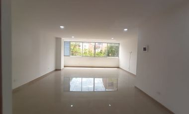 VENTA de OFICINAS en MEDELLIN