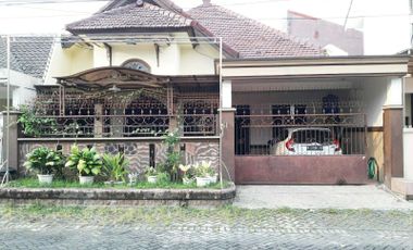 Rumah dijual di Papa Biru Soekarno Hatta Kota Malang