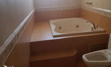 Casa en Venta en Calle Xicotencatl Fracc. Faros, Veracruz, Ver. GVC-0382