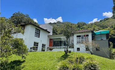 CASA  AMOBLADA  EN VENTA  COPACABANA ANTIOQUIA  VEREDA LA VETA