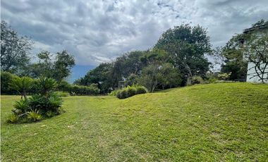 CASA  AMOBLADA  EN VENTA  COPACABANA ANTIOQUIA  VEREDA LA VETA