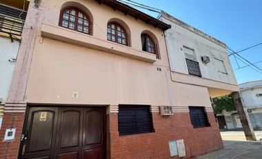 Venta Casa ideal Clinica Entre Boulevares