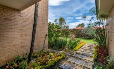 casa en arriendo/venta en el tejar. Cod A7604