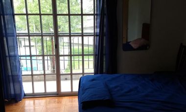 Venta en block de dos locales y cuatro departamentos González catán