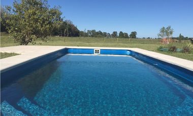 Complejo de Casas de Campo, 5 Has con 4 casas con plieta de natación.