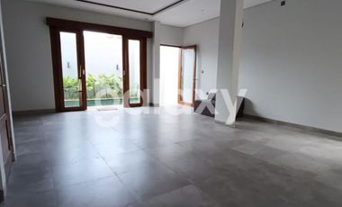 VILLA BAGUS 2 LANTAI DI NIRMALA INDAH DHARMA VILLAGE JIMBARAN BADUNG, BALI