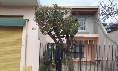 Casas en venta - 4 Dormitorios 3 Baños 1 Cochera 1 Local - Gonzalez Catan, La Matanza