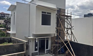 Rumah Gress Minimalis @Awiligar Cikutra Dekat Kawasan Cigadung, Tubagus Ismail dan Dago