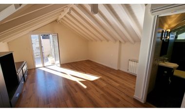 En venta. Moderno chalet de 4 ambientes. Zona Stella Maris