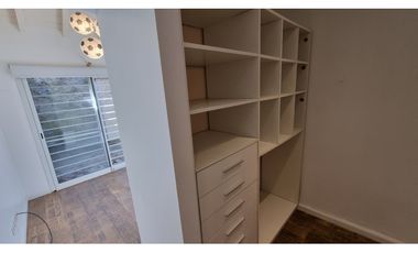 En venta. Moderno chalet de 4 ambientes. Zona Stella Maris