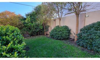 En venta. Moderno chalet de 4 ambientes. Zona Stella Maris