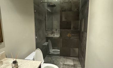 Departamento residencial en venta con terraza, piscina y galería de arte, Mérida