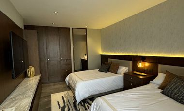 Departamento residencial en venta con terraza, piscina y galería de arte, Mérida