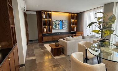 Departamento residencial en venta con terraza, piscina y galería de arte, Mérida