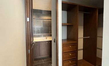 Departamento residencial en venta con terraza, piscina y galería de arte, Mérida