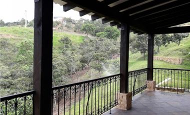 VENDO  CASA CAMPESTRE  DAPA YUMBO
