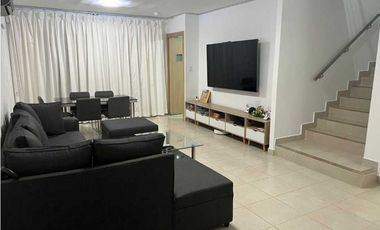 ALQUILER CASA PASEO DEL NORTE