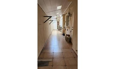 SE VENDE HERMOSA CASA EN ANCON $360,000!!!!!