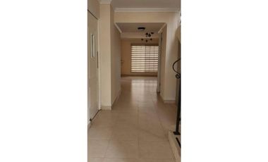SE VENDE HERMOSA CASA EN ANCON $360,000!!!!!