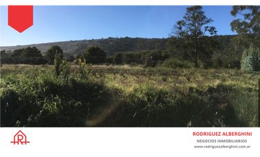 Excepcional lote al pie de la sierra! (Calle 95 e/48 y 50)