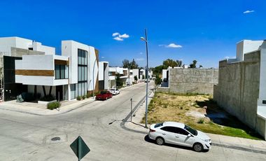 NORPONIENTE EN LORETTA 2 MAGNIFICO TERRENO SUPER UBICADO