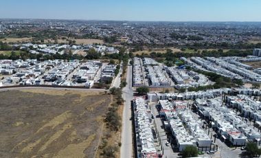 NORPONIENTE EN LORETTA 2 MAGNIFICO TERRENO SUPER UBICADO