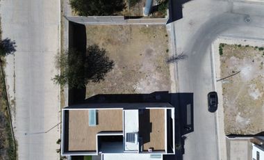 NORPONIENTE EN LORETTA 2 MAGNIFICO TERRENO SUPER UBICADO