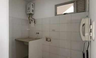 apartamento en venta en la floresta. Cod V31518